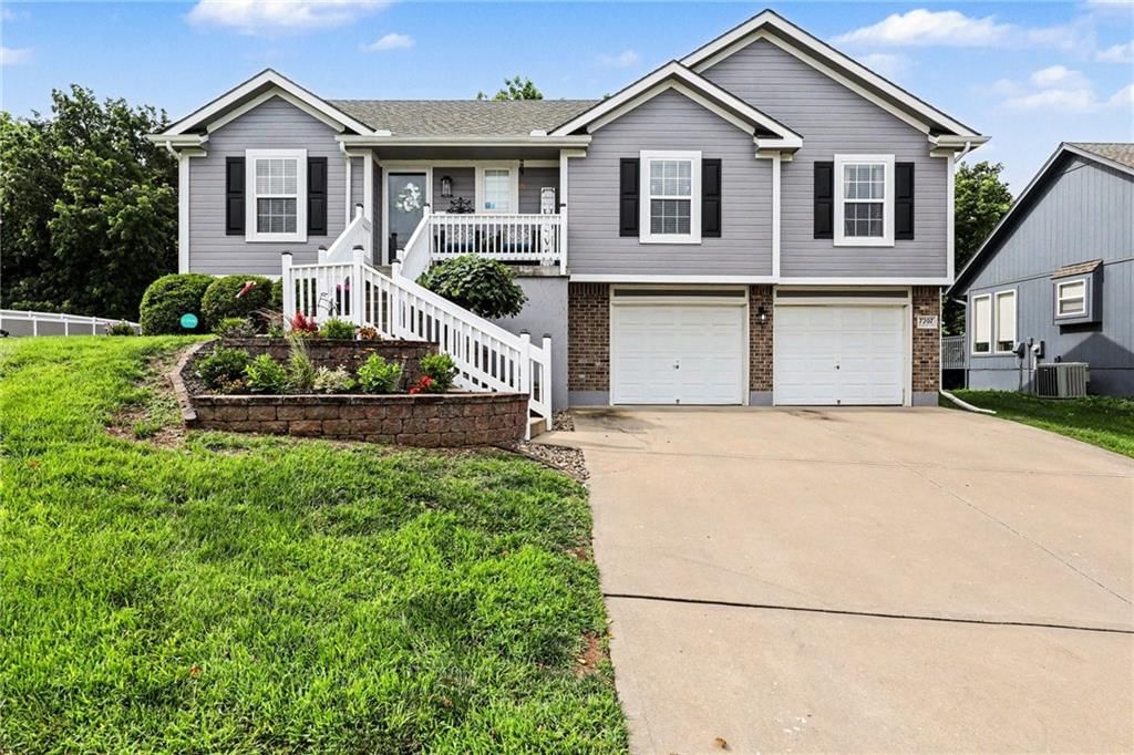 7207 E 165th Street, Belton, MO