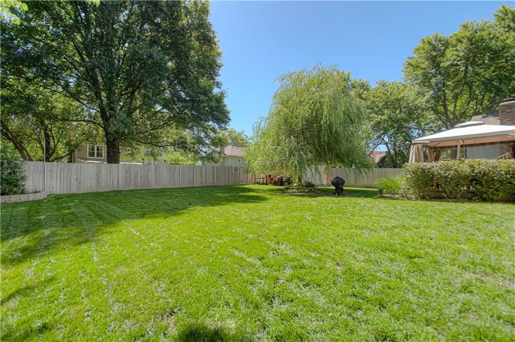 204 S Brittany Drive — photo 20