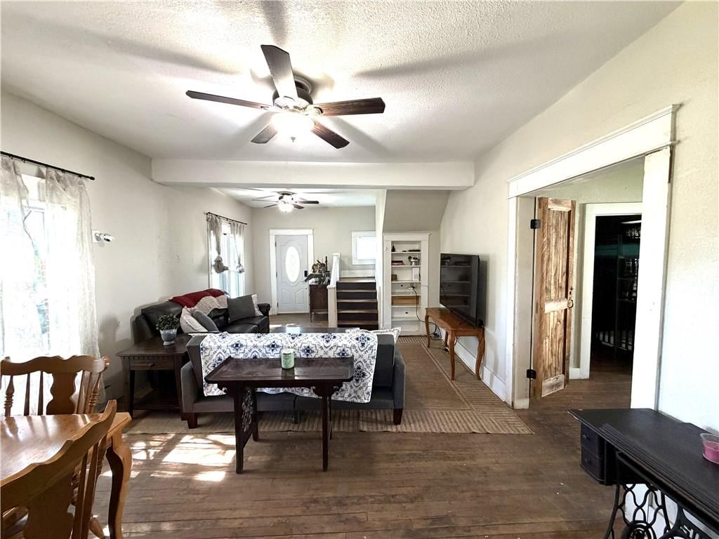 112 W Prospect Street — photo 10
