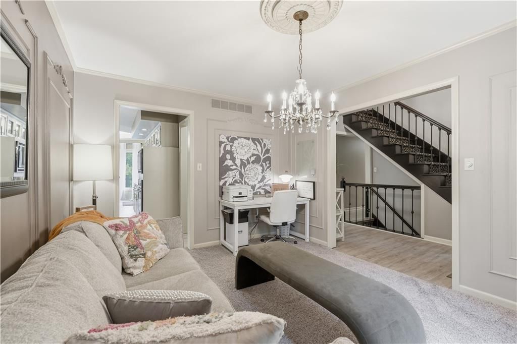 1704 NW Weatherstone Drive — photo 10