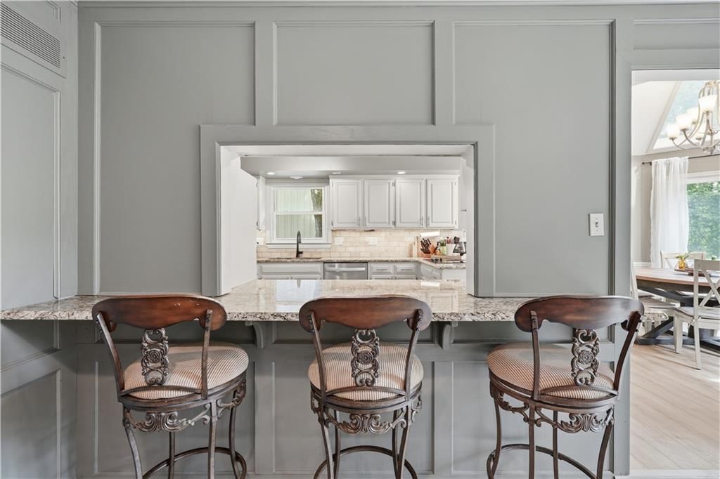1704 NW Weatherstone Drive — photo 18