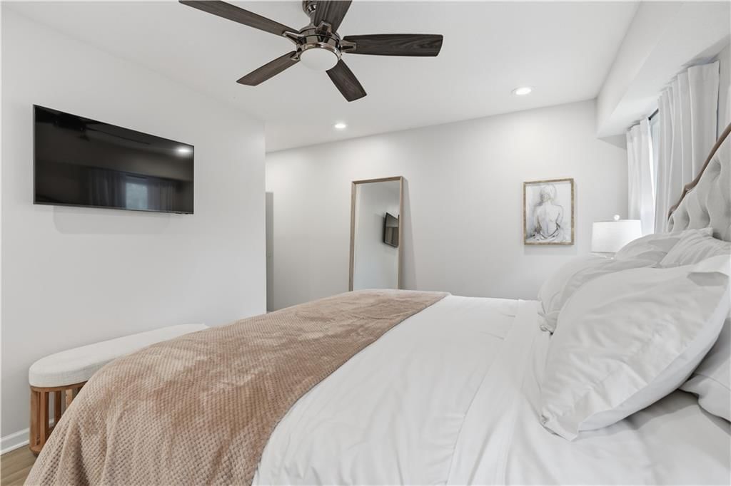 1704 NW Weatherstone Drive — photo 31
