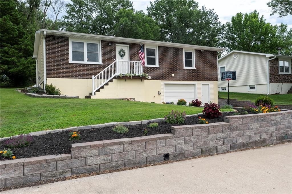 2220 Millwood Drive — photo 4