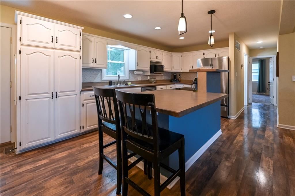 2220 Millwood Drive — photo 15