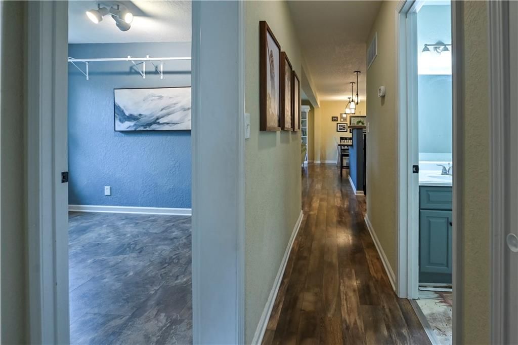 2220 Millwood Drive — photo 27
