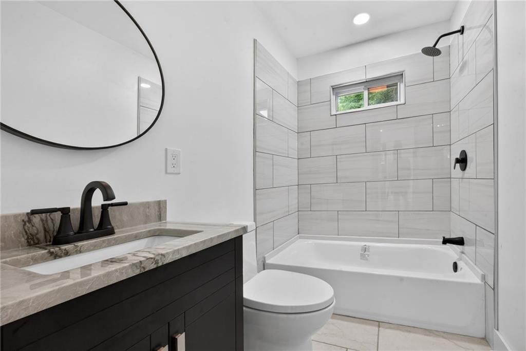 110 W 79th Terrace — photo 20