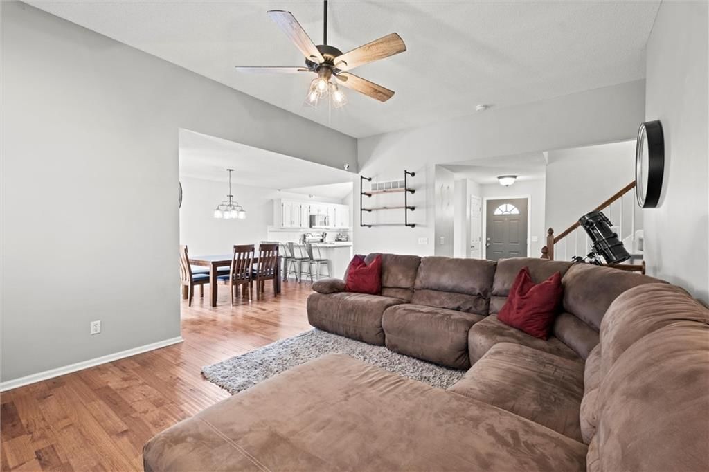 11039 N Ditman Avenue — photo 7