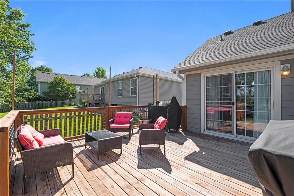 11039 N Ditman Avenue — photo 29