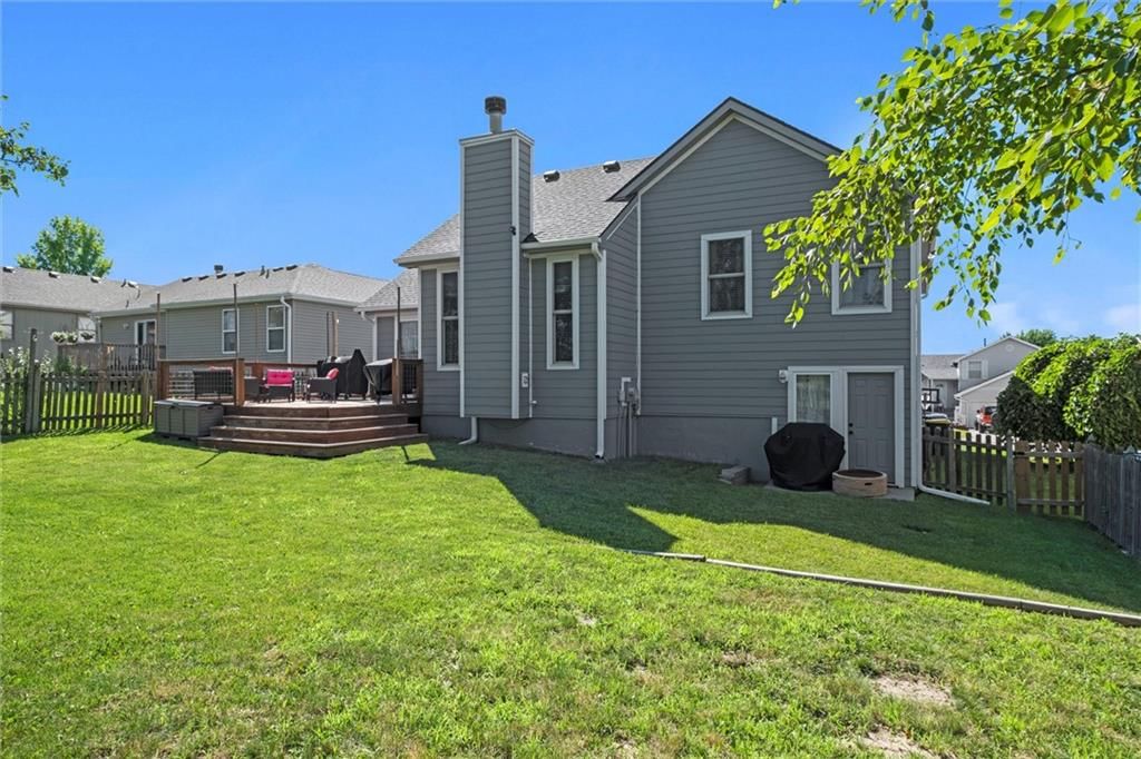 11039 N Ditman Avenue — photo 31
