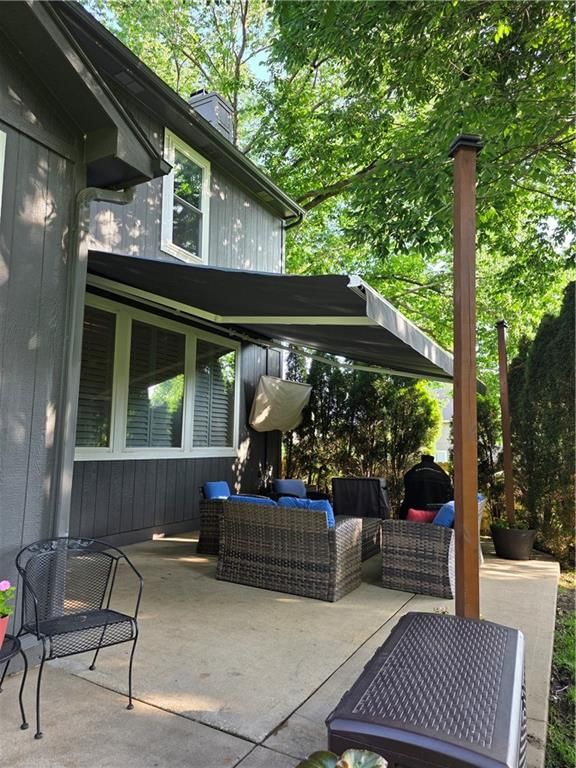 200 Shoreline Drive — photo 6