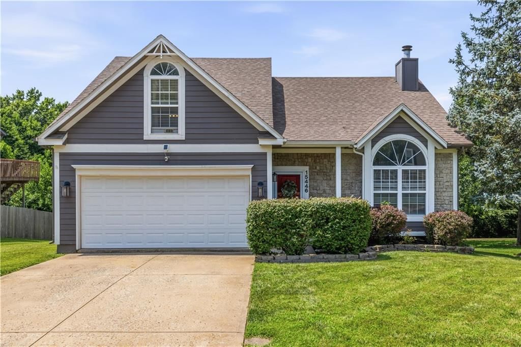 15446 FOSTER Street — photo 1