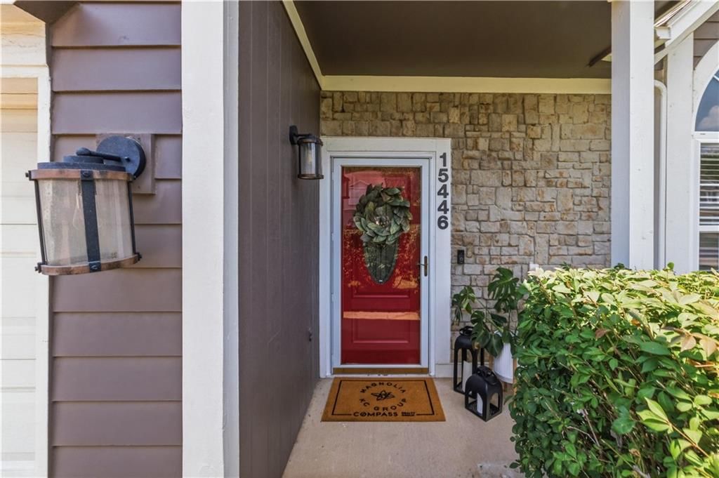 15446 FOSTER Street — photo 2