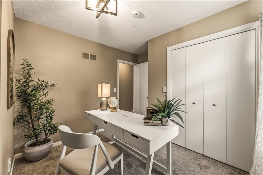 15446 FOSTER Street — photo 9