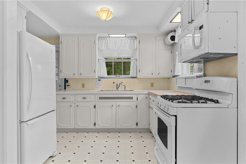 6849 Oak Terrace — photo 19