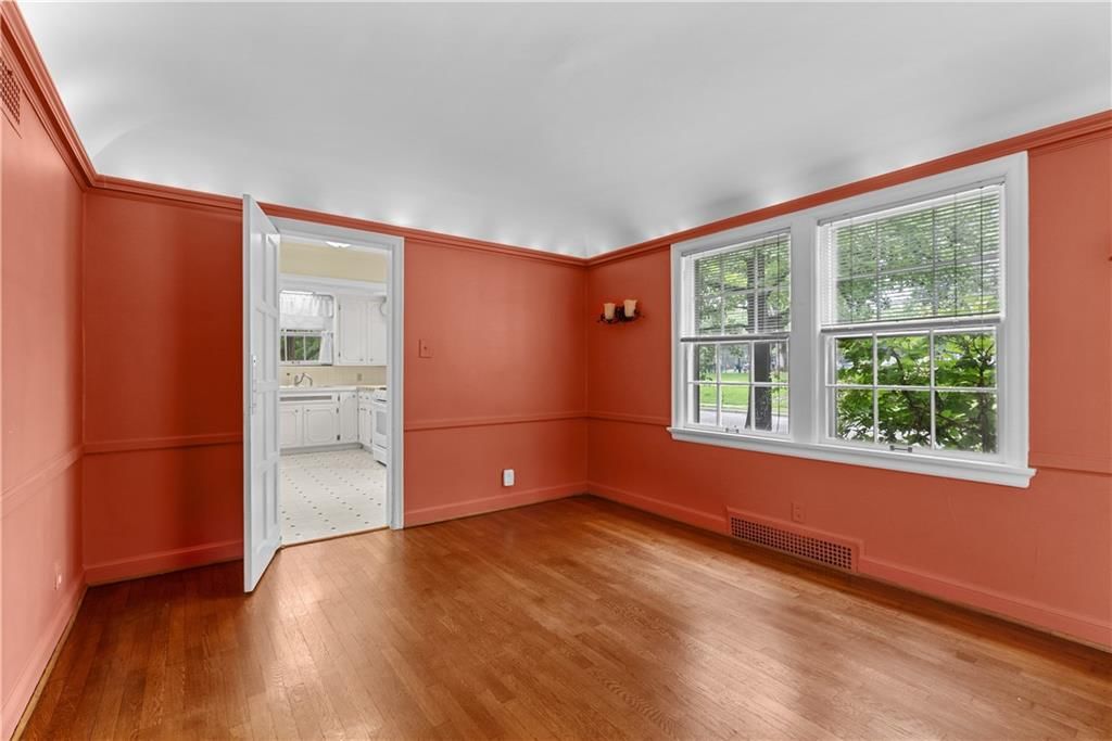 6849 Oak Terrace — photo 25