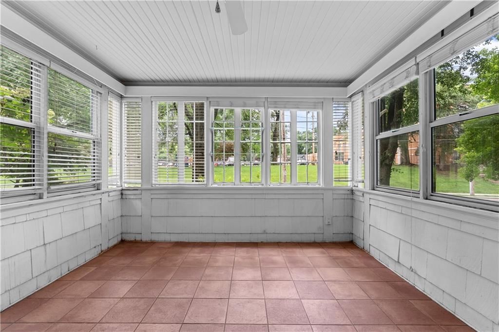 6849 Oak Terrace — photo 36