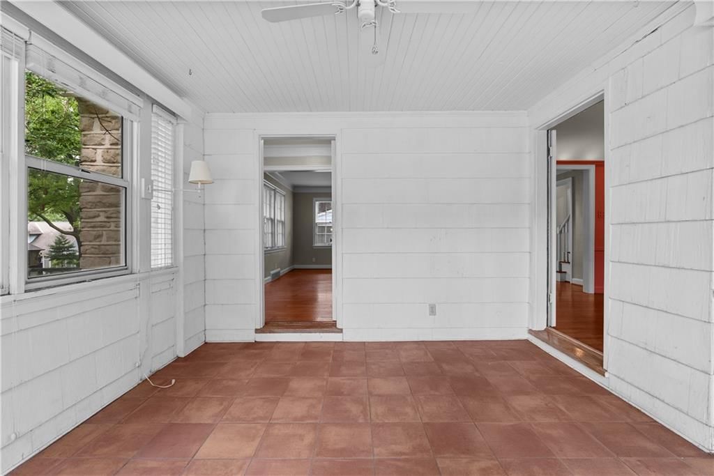 6849 Oak Terrace — photo 37