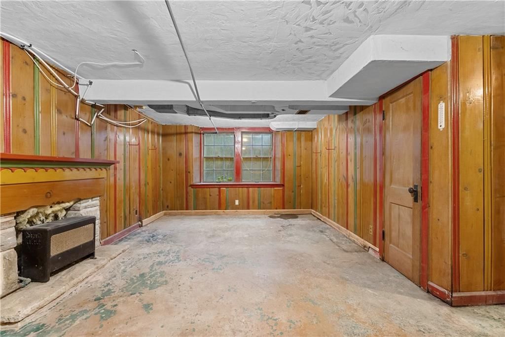 6849 Oak Terrace — photo 40