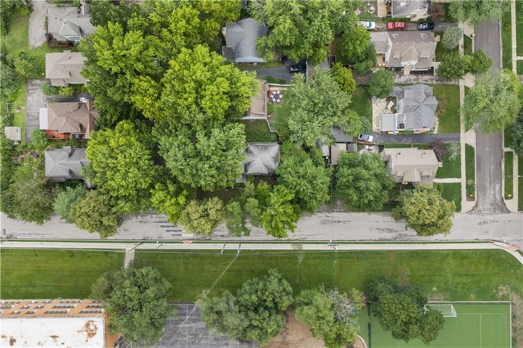 6849 Oak Terrace — photo 53