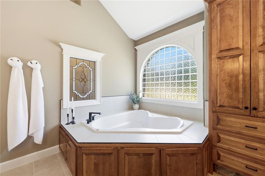 15614 Quail Ridge Drive — photo 12