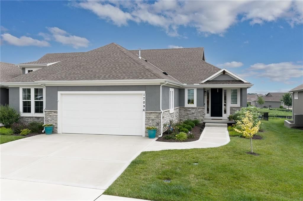 17096 W 168th Place, Olathe, KS