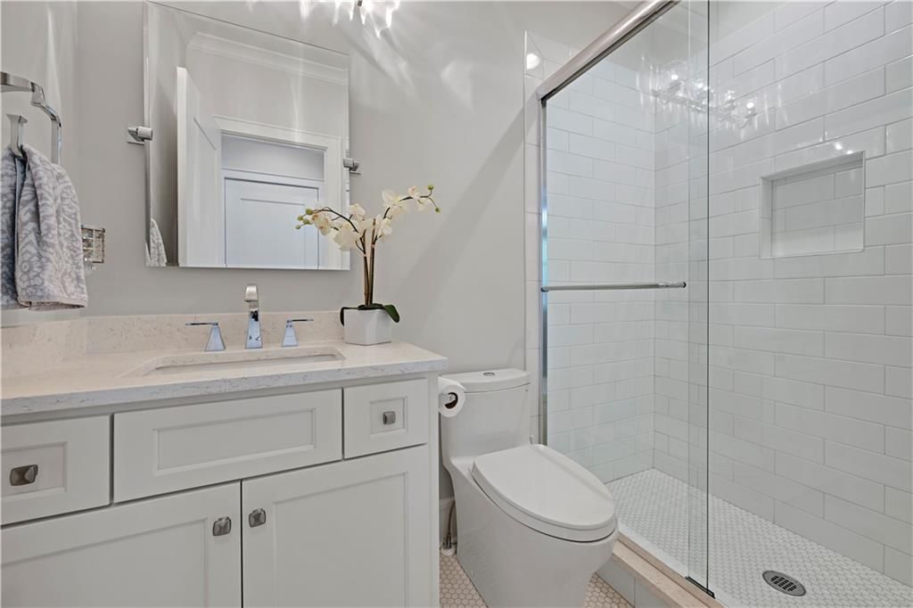 5004 W 70th Street — photo 13