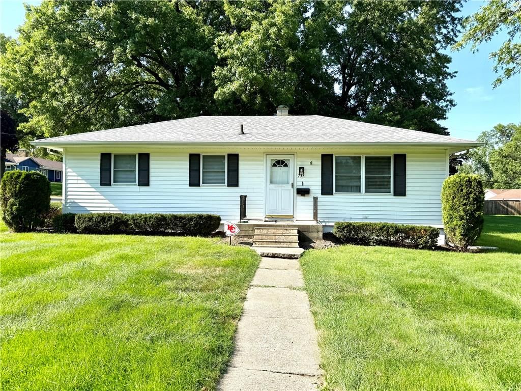 733 W Thompson Street, Maryville, MO