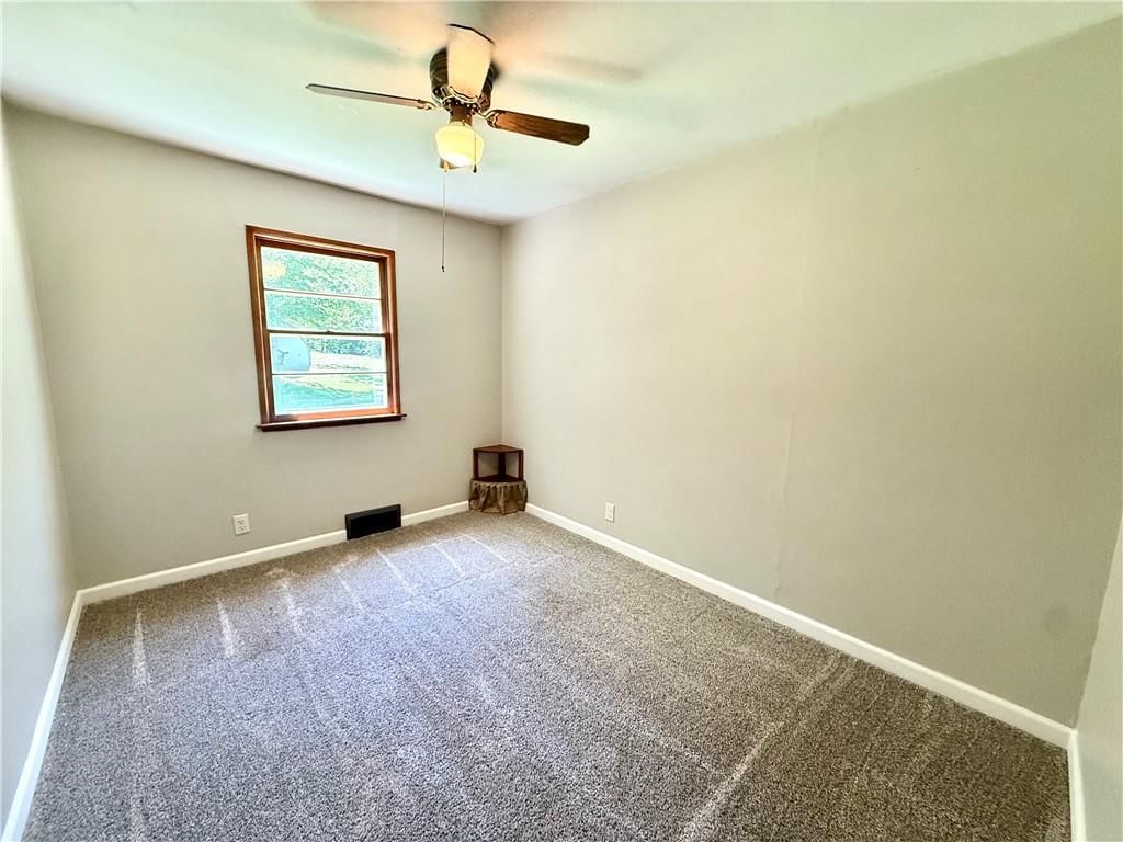 802 E Roseberry Street — photo 12