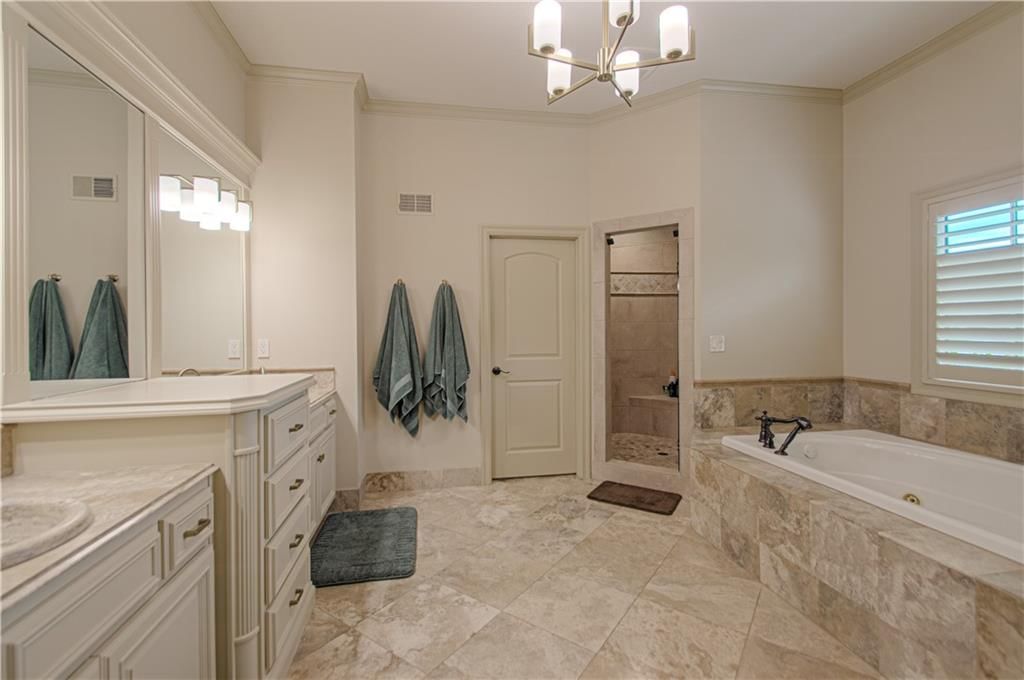 15925 King Street — photo 31