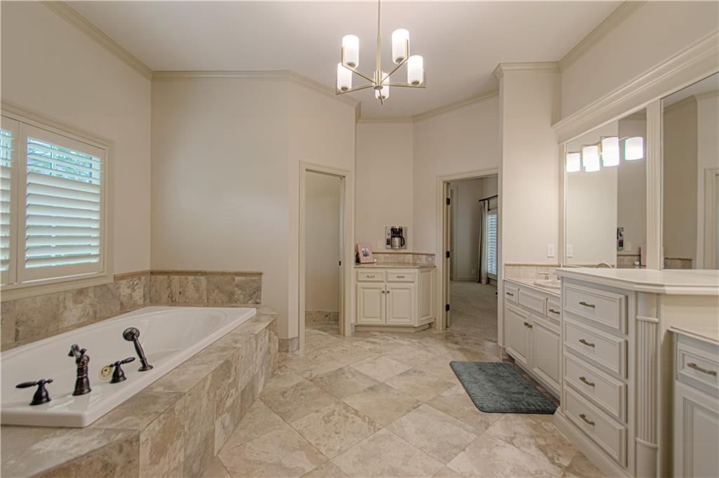 15925 King Street — photo 34
