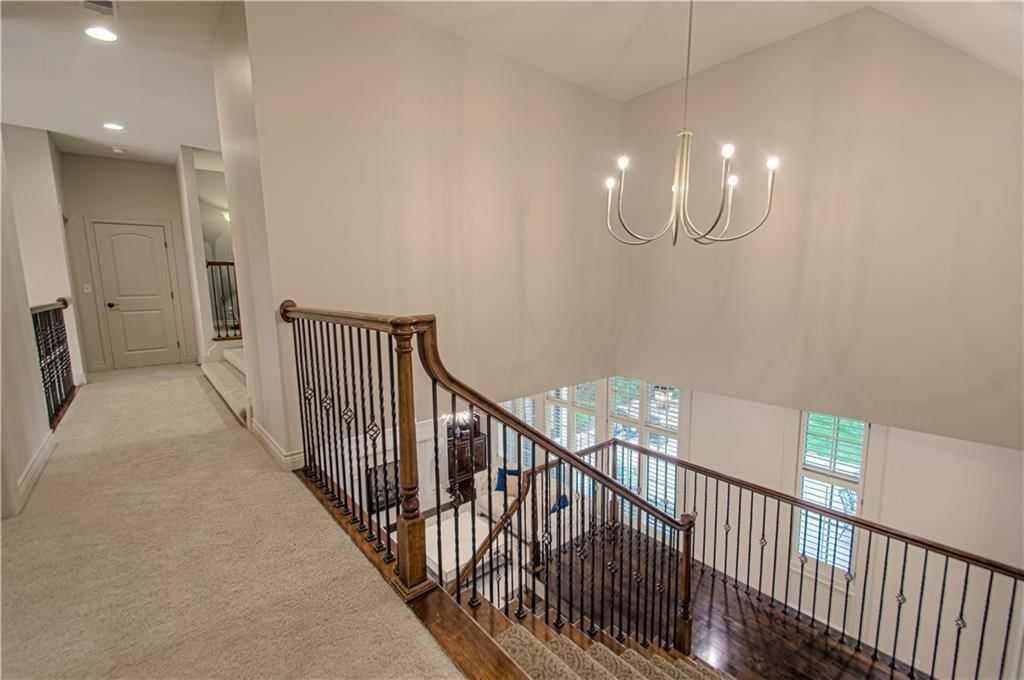 15925 King Street — photo 36