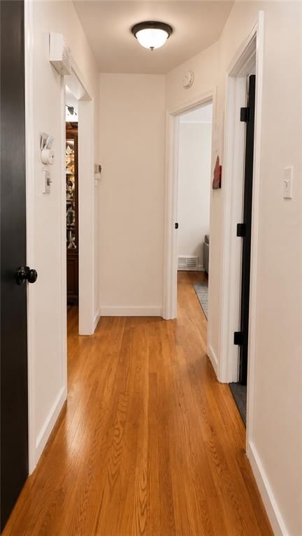 761 Grace Avenue — photo 18