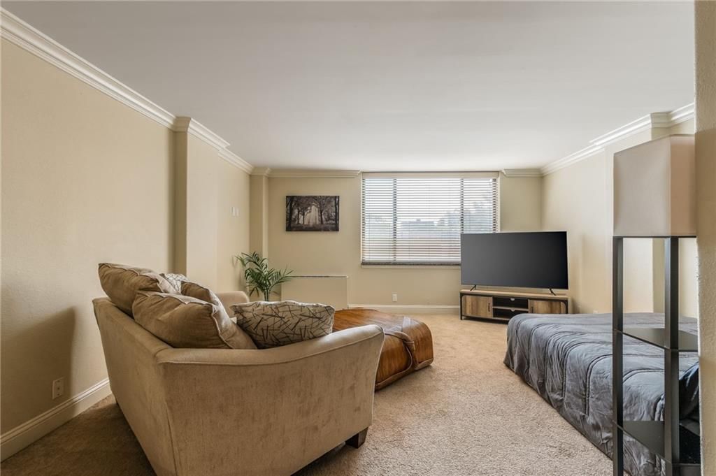 700 E 8TH #4S Street — photo 8