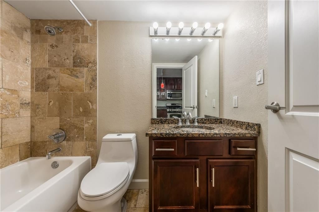 700 E 8TH #4S Street — photo 15