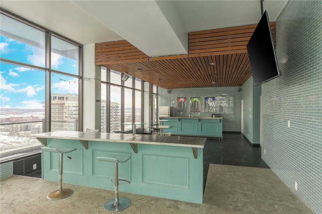 700 E 8TH #4S Street — photo 17