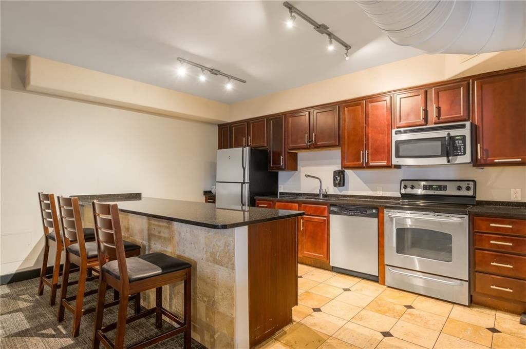 700 E 8TH #4S Street — photo 23