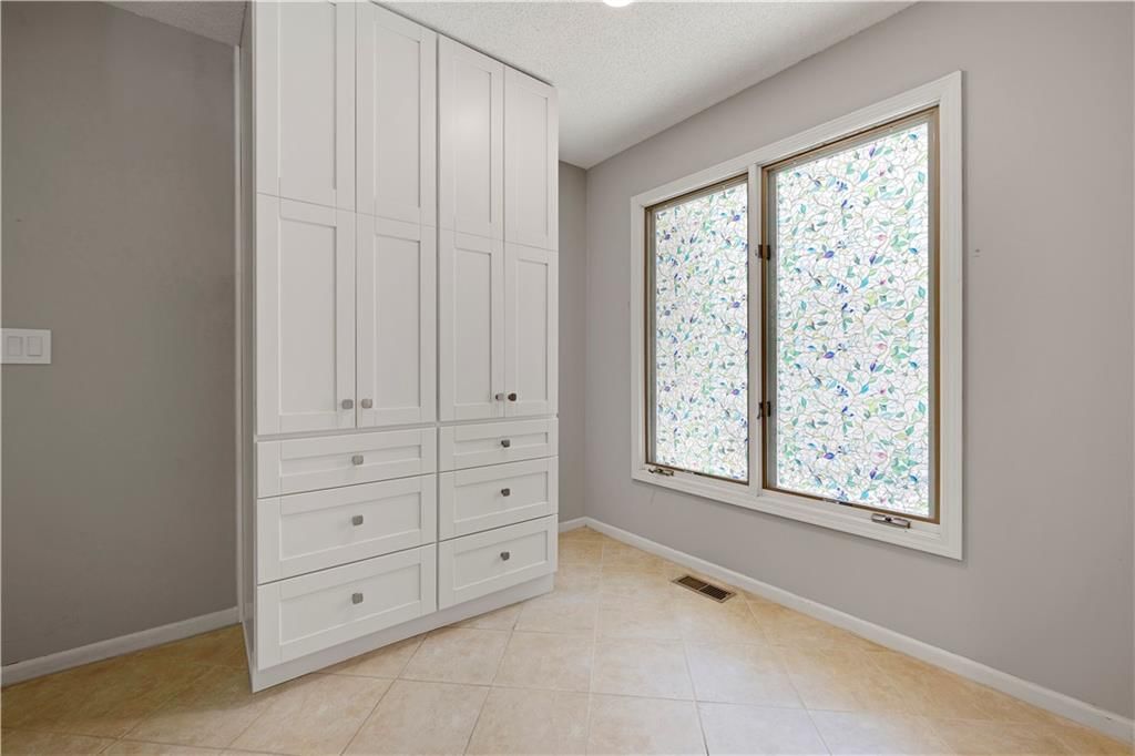 5852 Park Circle — photo 16