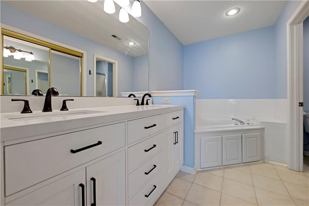 5852 Park Circle — photo 26