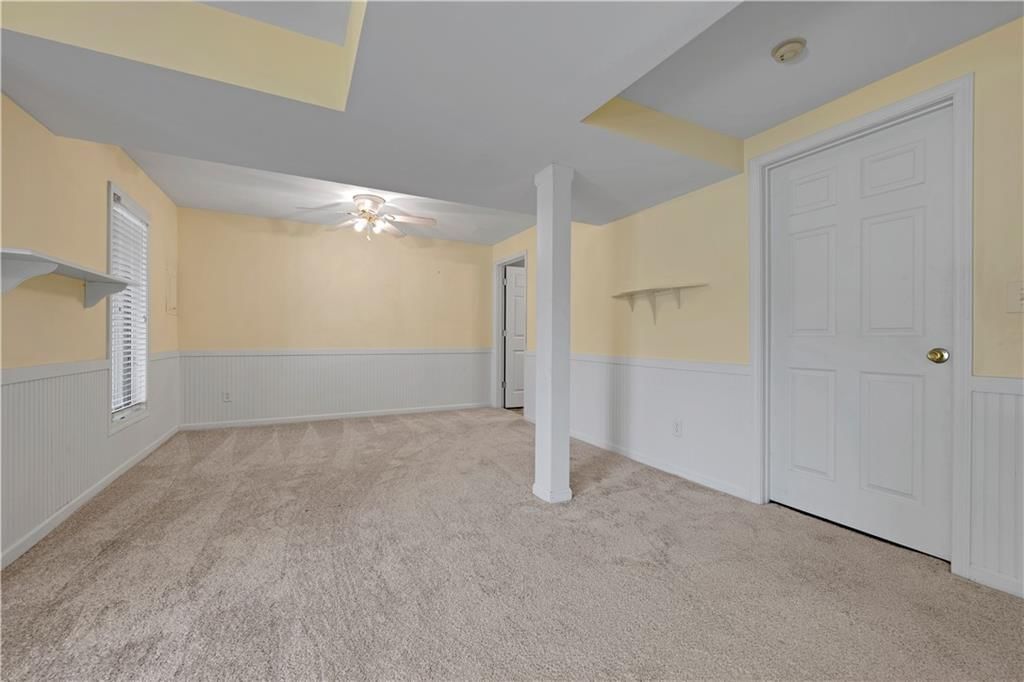5852 Park Circle — photo 32