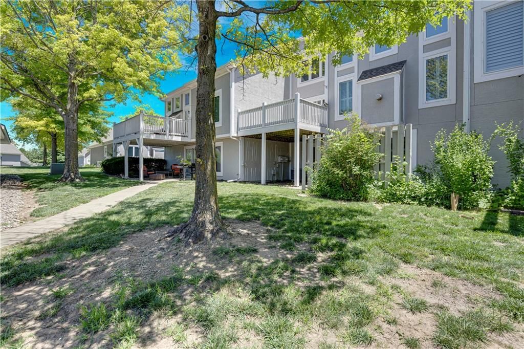 5852 Park Circle — photo 38