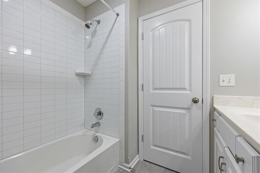9106 W 165th Terrace — photo 26