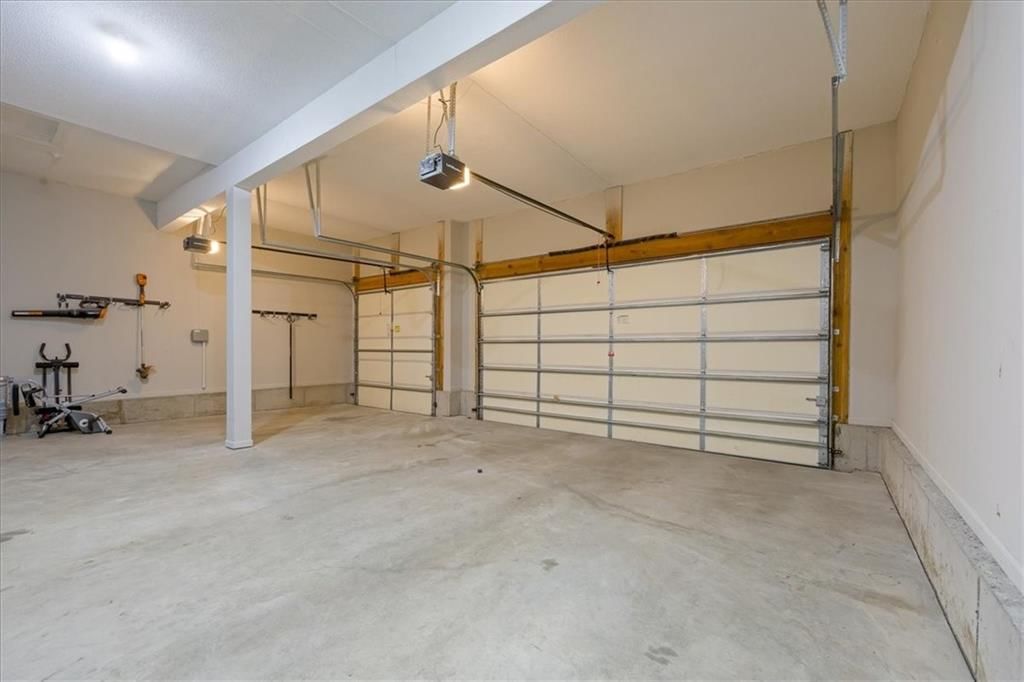 9106 W 165th Terrace — photo 34