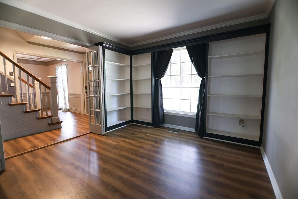 14319 W 80th Street — photo 7