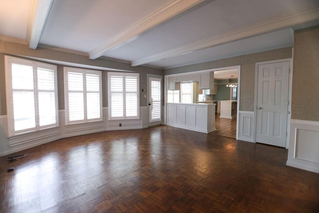 14319 W 80th Street — photo 9