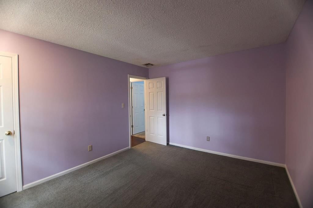 14319 W 80th Street — photo 31