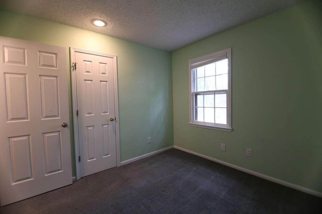 14319 W 80th Street — photo 33