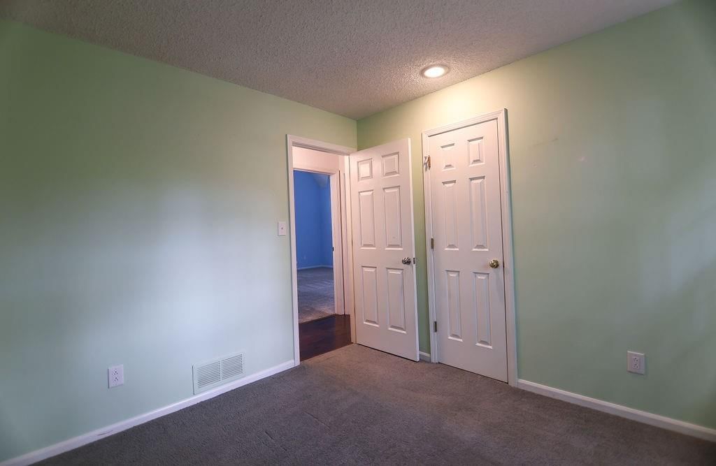 14319 W 80th Street — photo 34