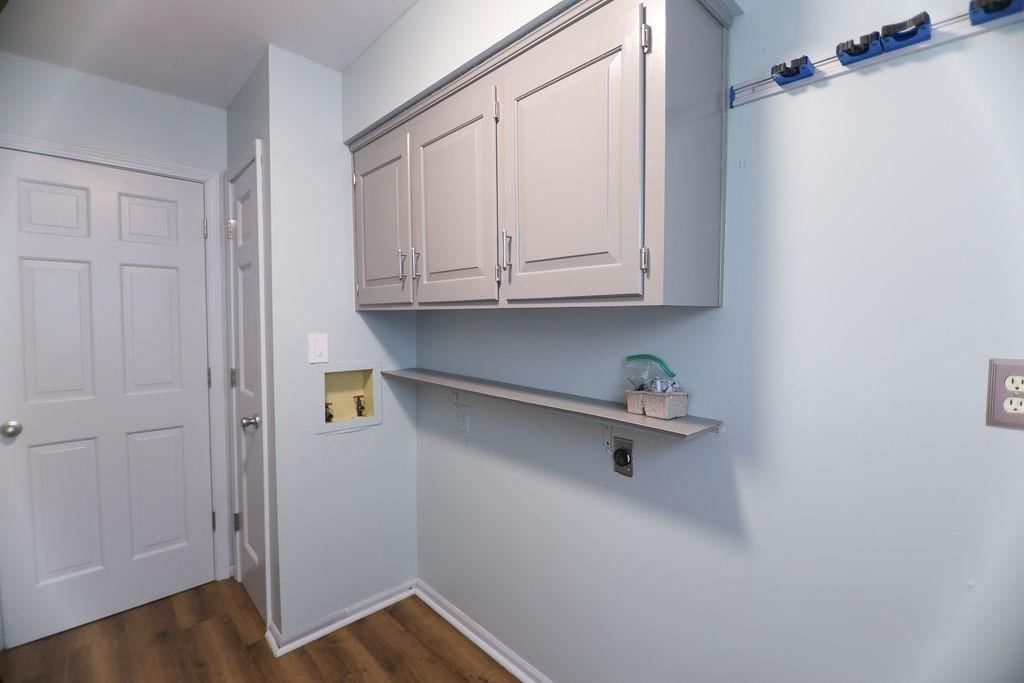 14319 W 80th Street — photo 50