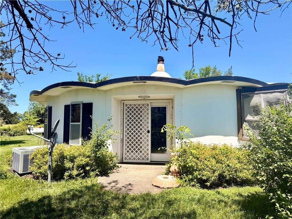 15576 Elder Street — photo 3