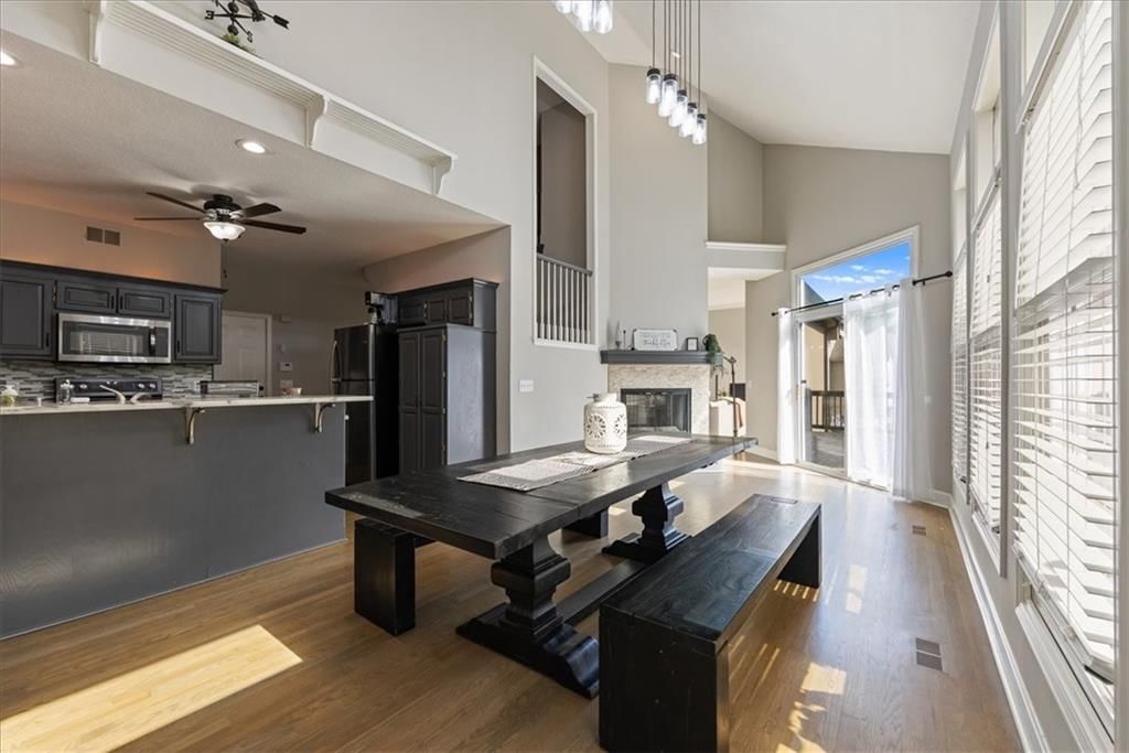 1308 SW Surrey Trace — photo 10